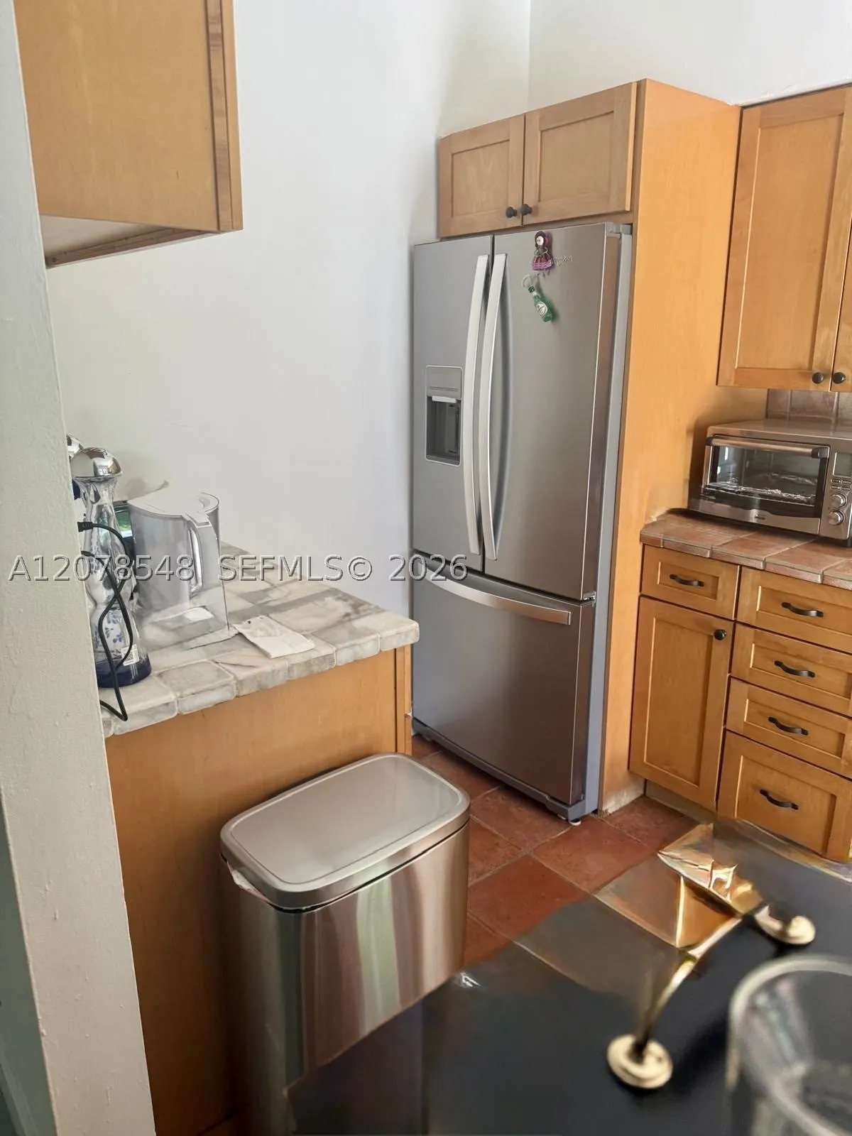 270 NE 169th St