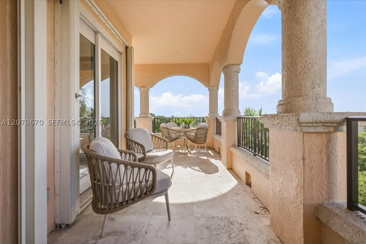 13633 Deering Bay Dr #256