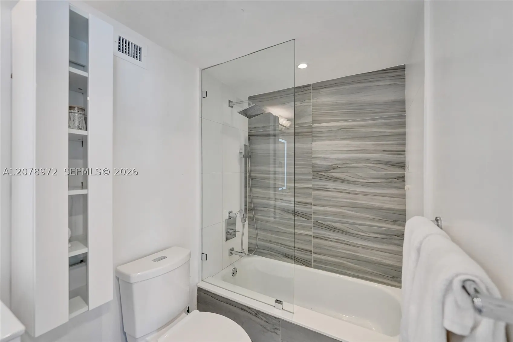 9195 Collins Ave #1109