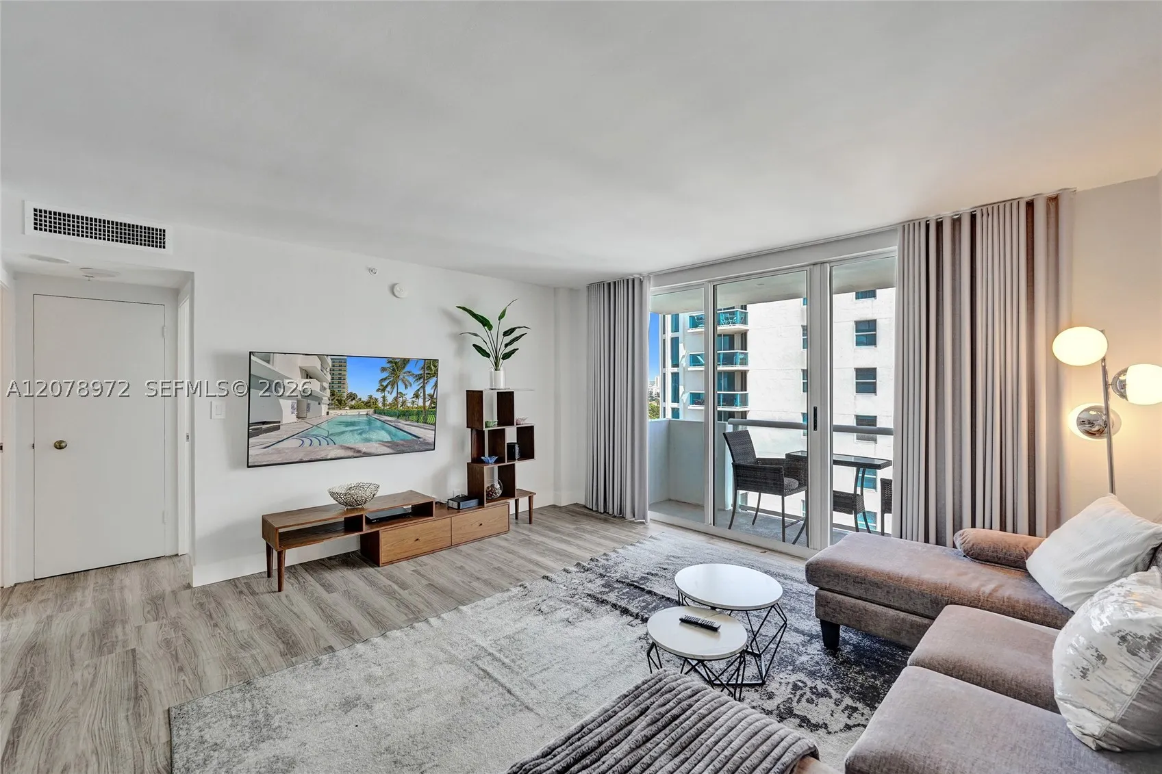 9195 Collins Ave #1109