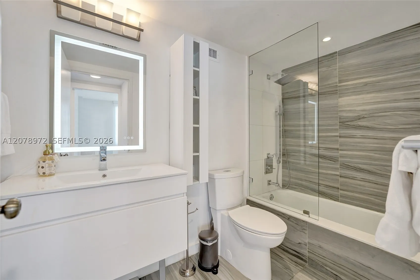 9195 Collins Ave #1109