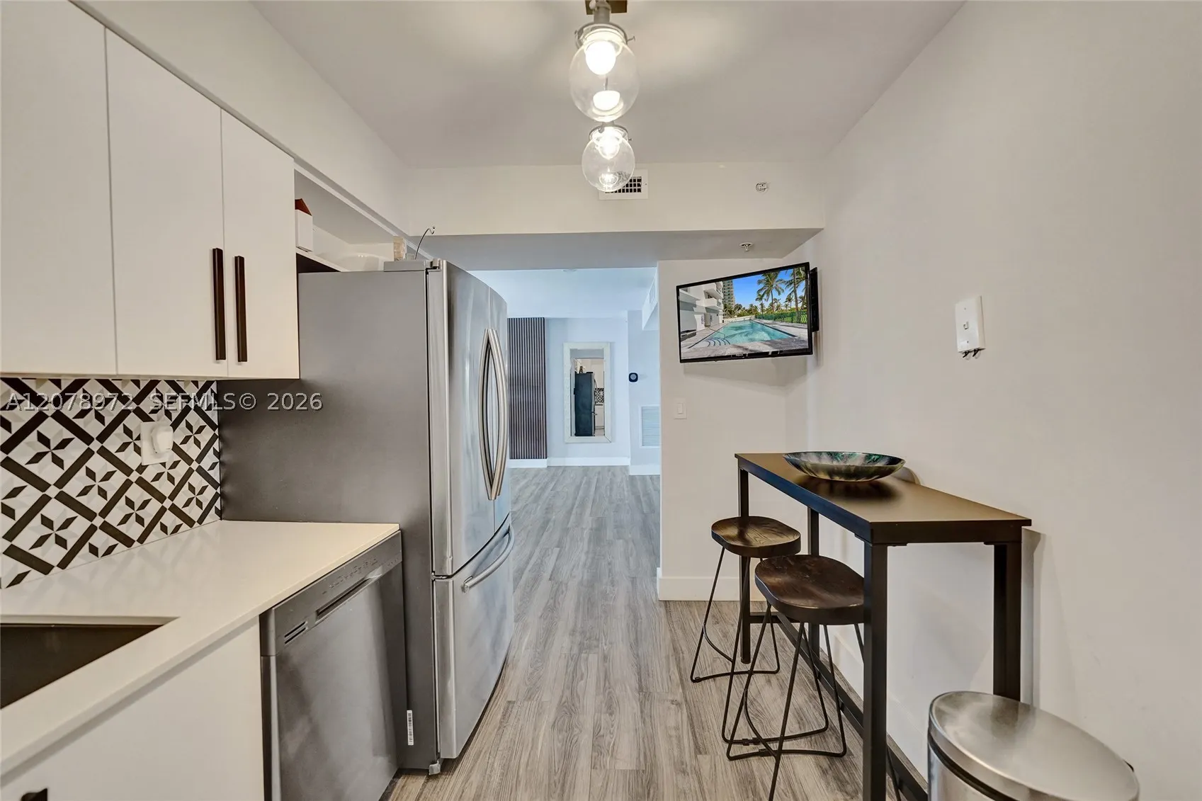 9195 Collins Ave #1109