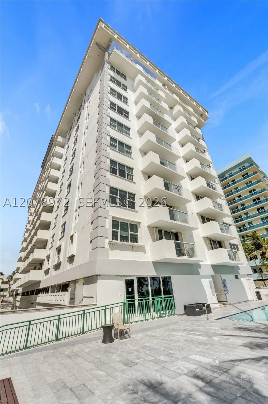 9195 Collins Ave #1109