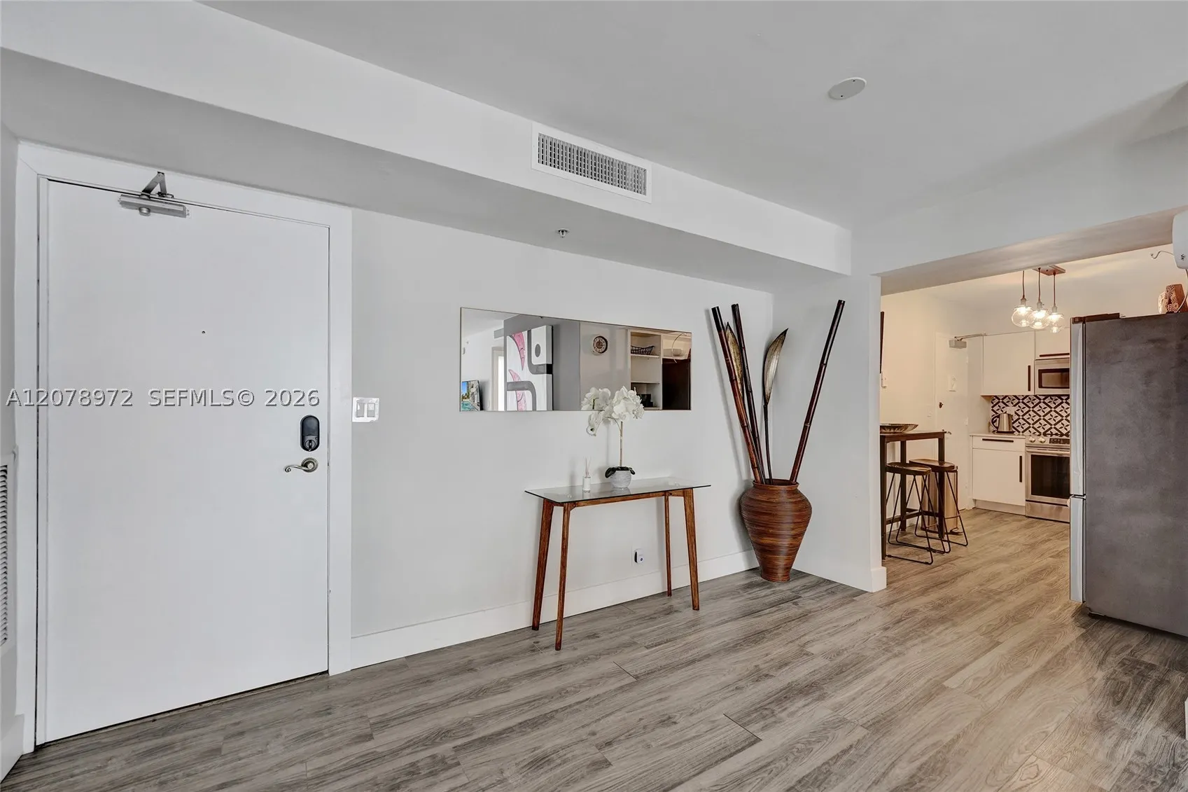 9195 Collins Ave #1109