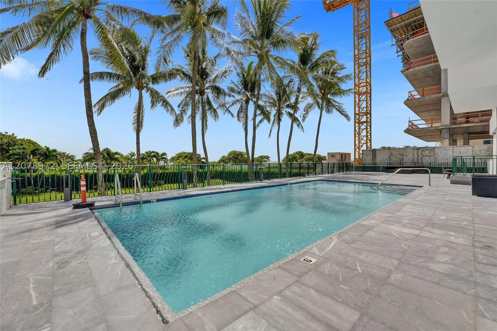 9195 Collins Ave #1109