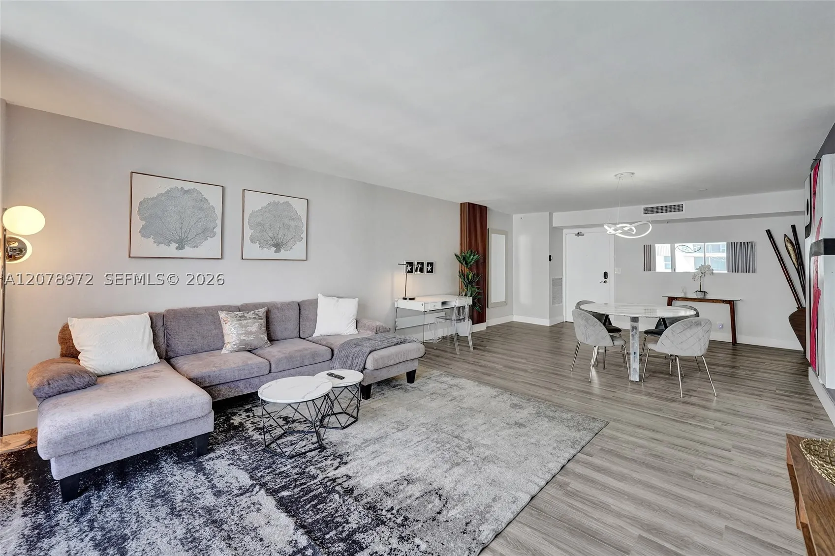 9195 Collins Ave #1109