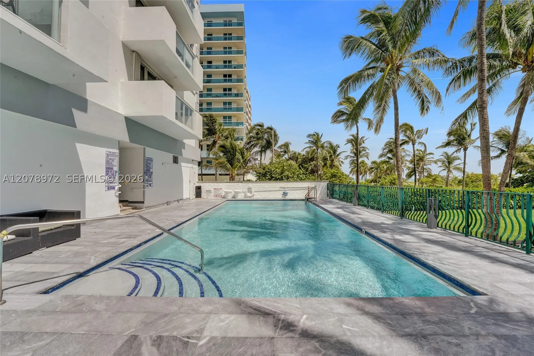 9195 Collins Ave #1109
