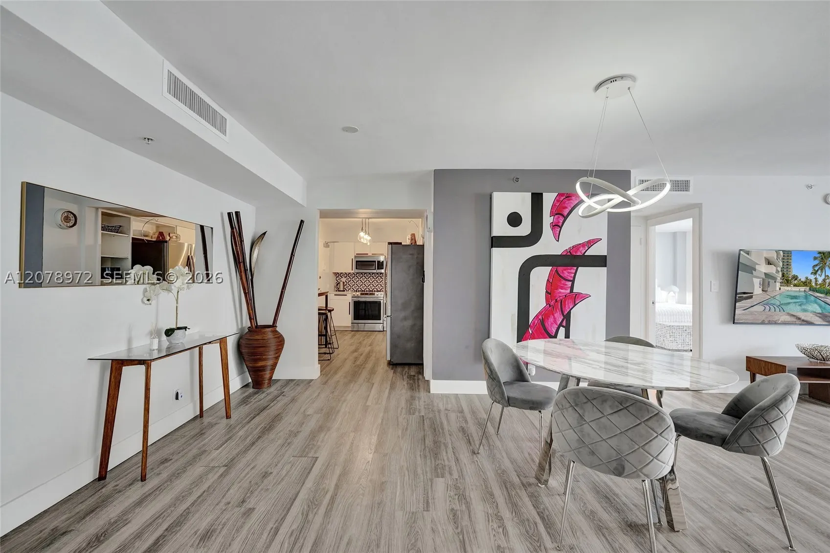 9195 Collins Ave #1109