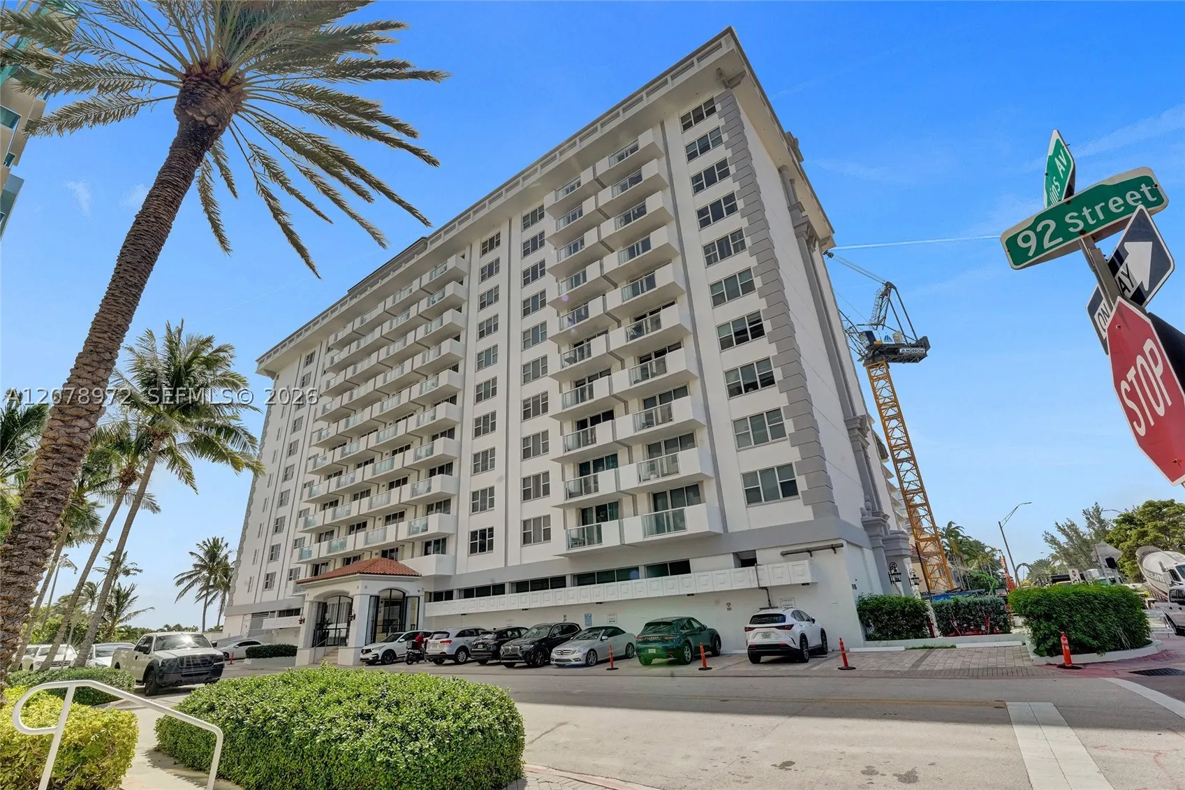 9195 Collins Ave #1109