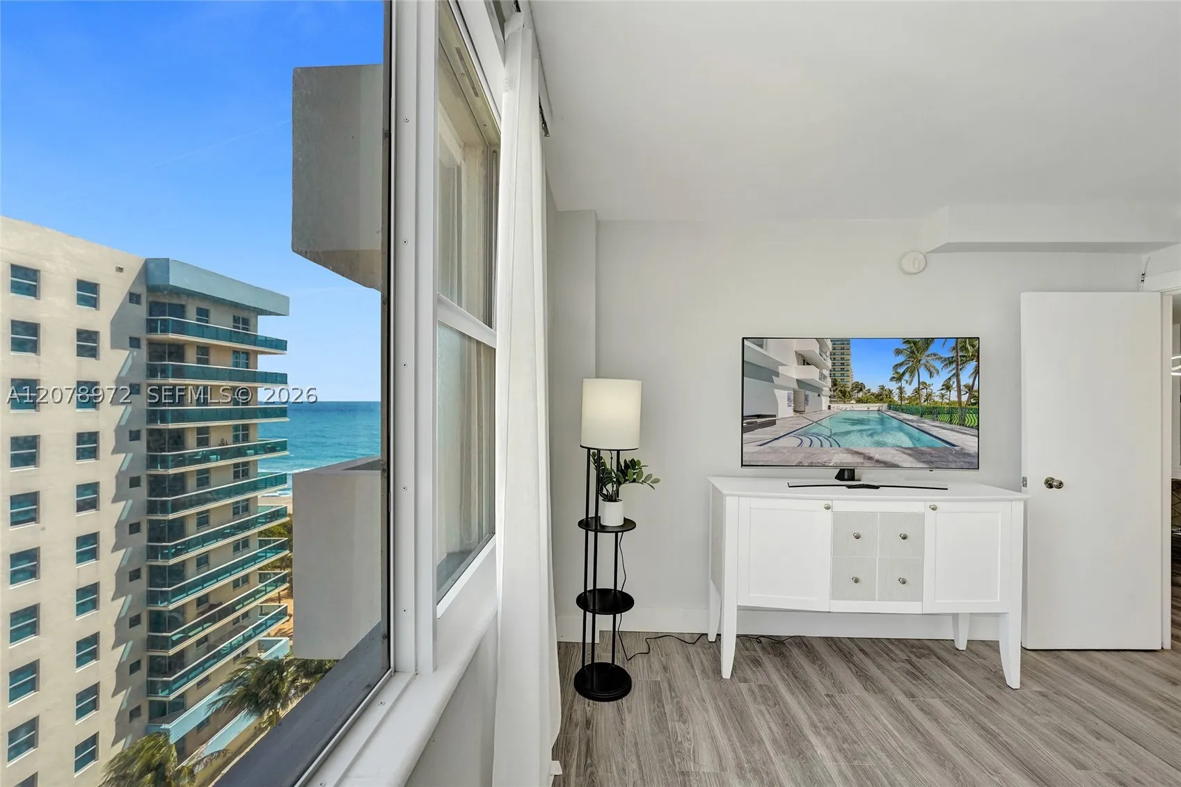 9195 Collins Ave #1109