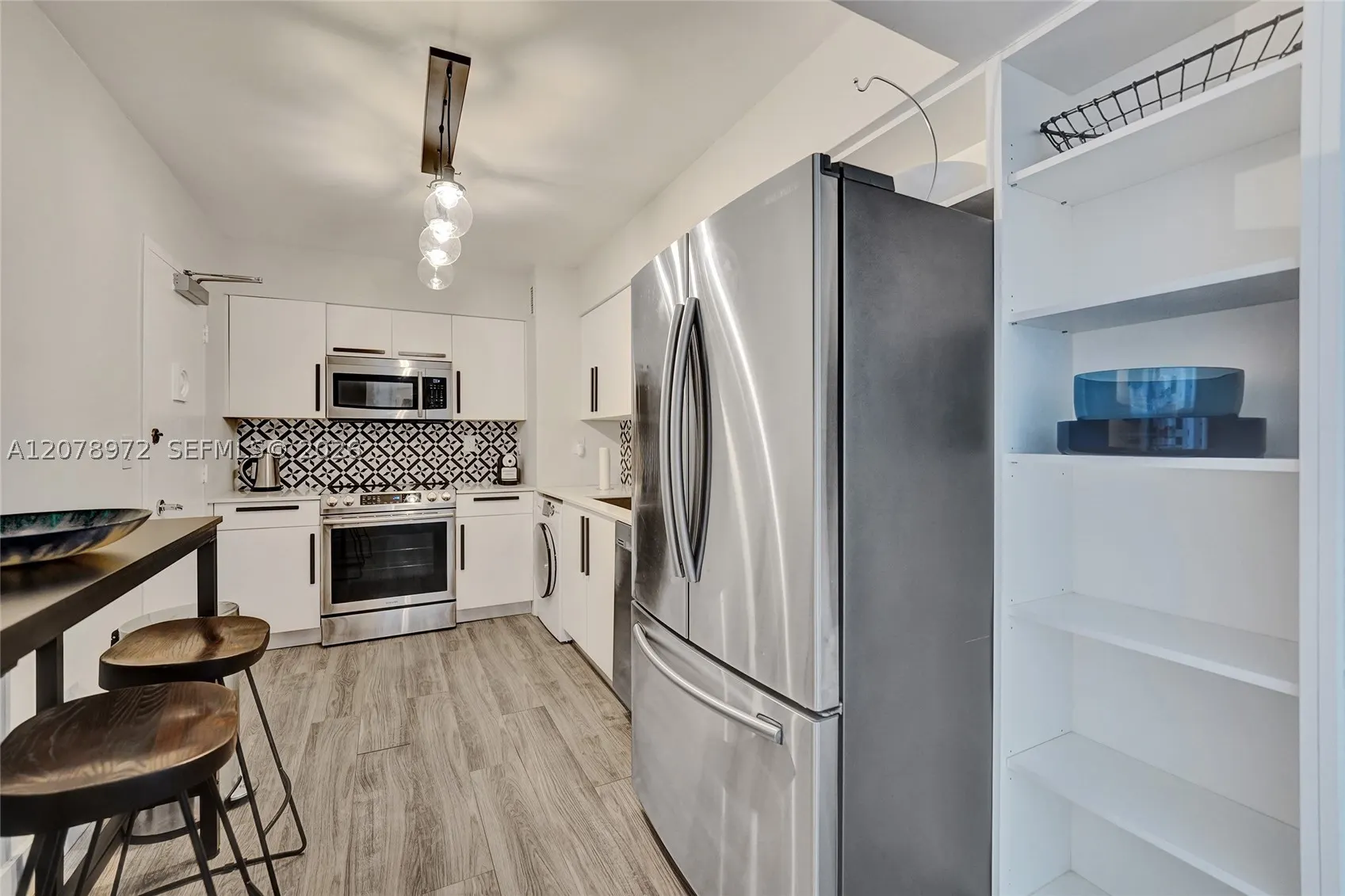 9195 Collins Ave #1109