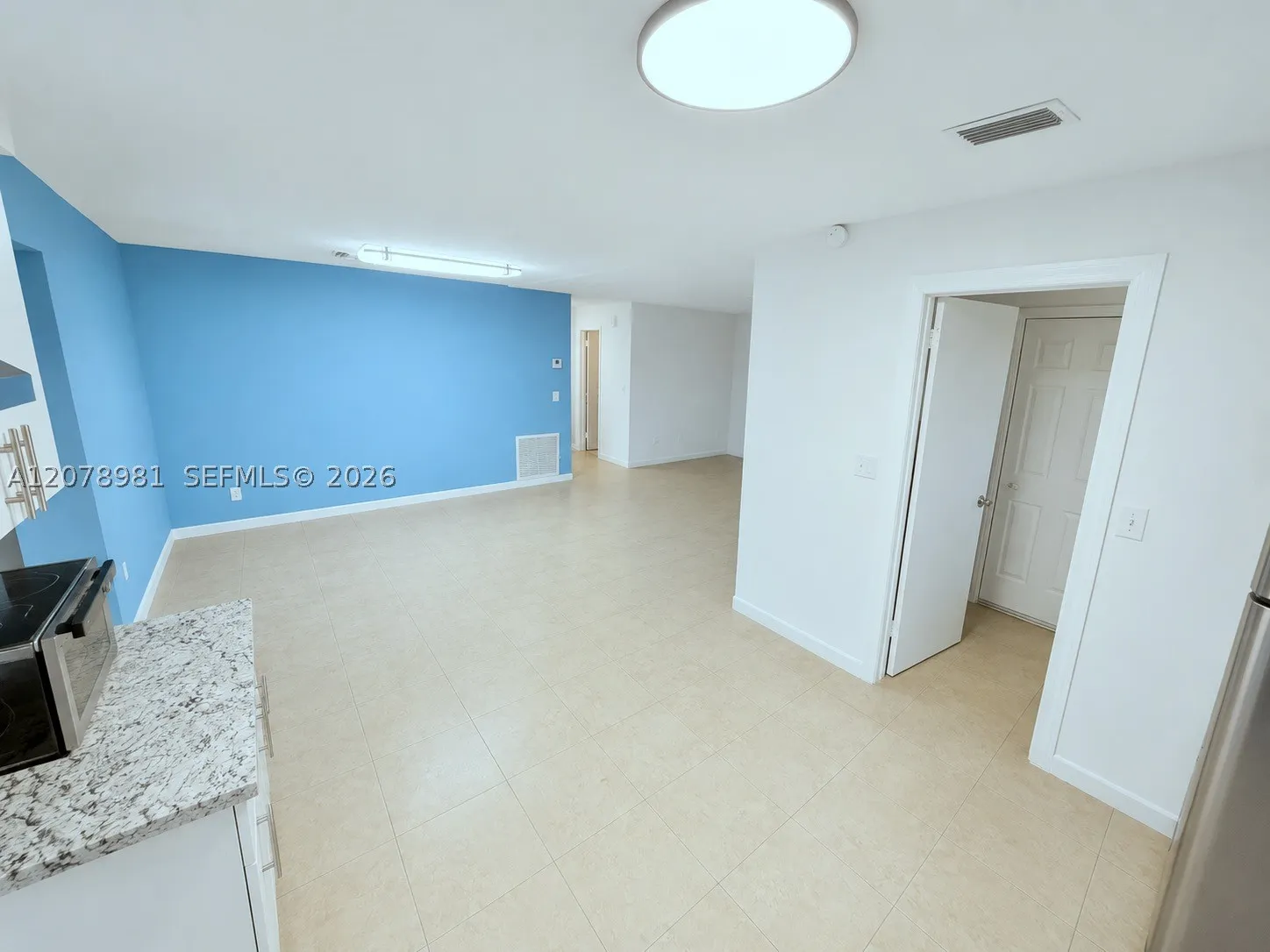 4940 SW 25th Ave