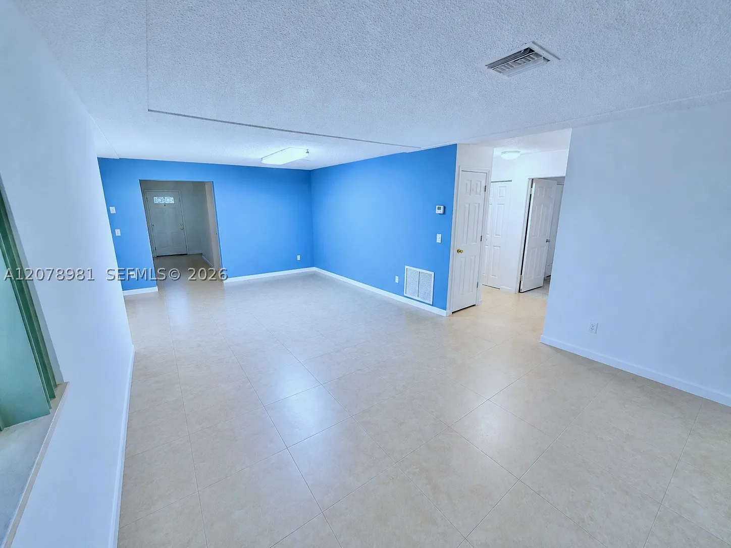 4940 SW 25th Ave