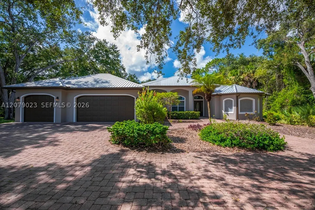 4033 Oak Haven Dr.
