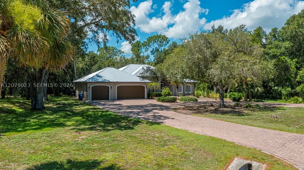 4033 Oak Haven Dr.