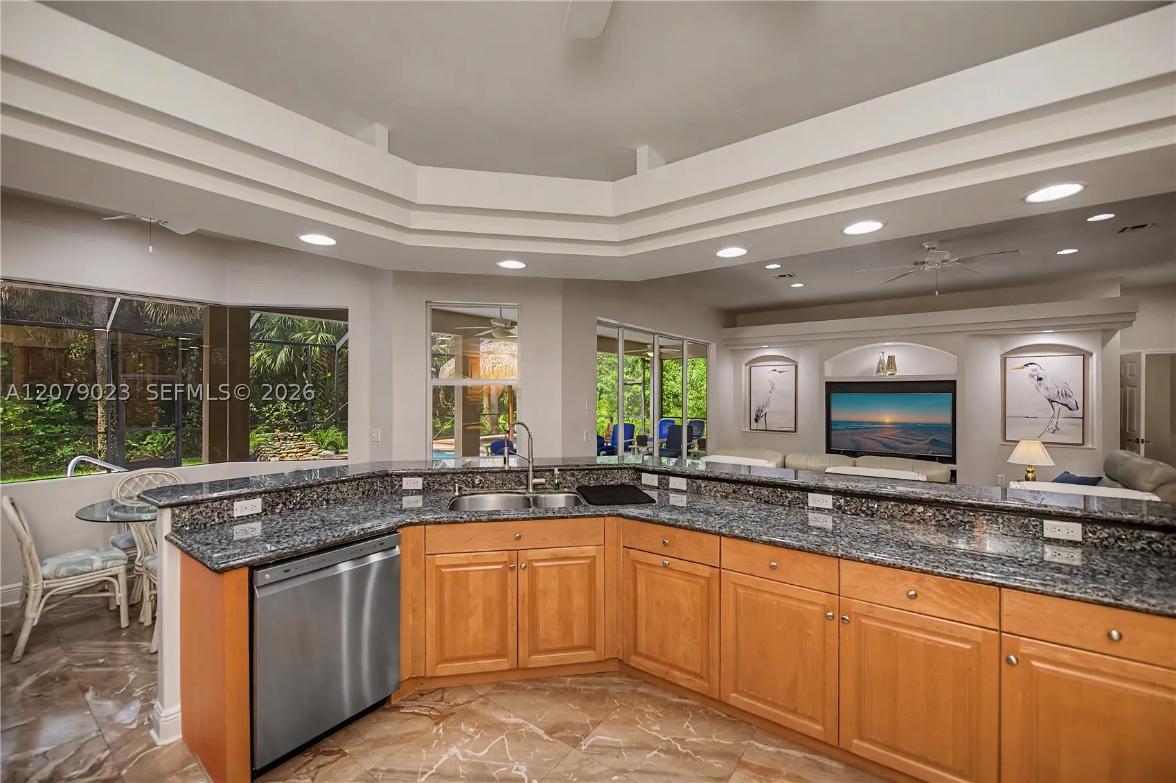 4033 Oak Haven Dr.