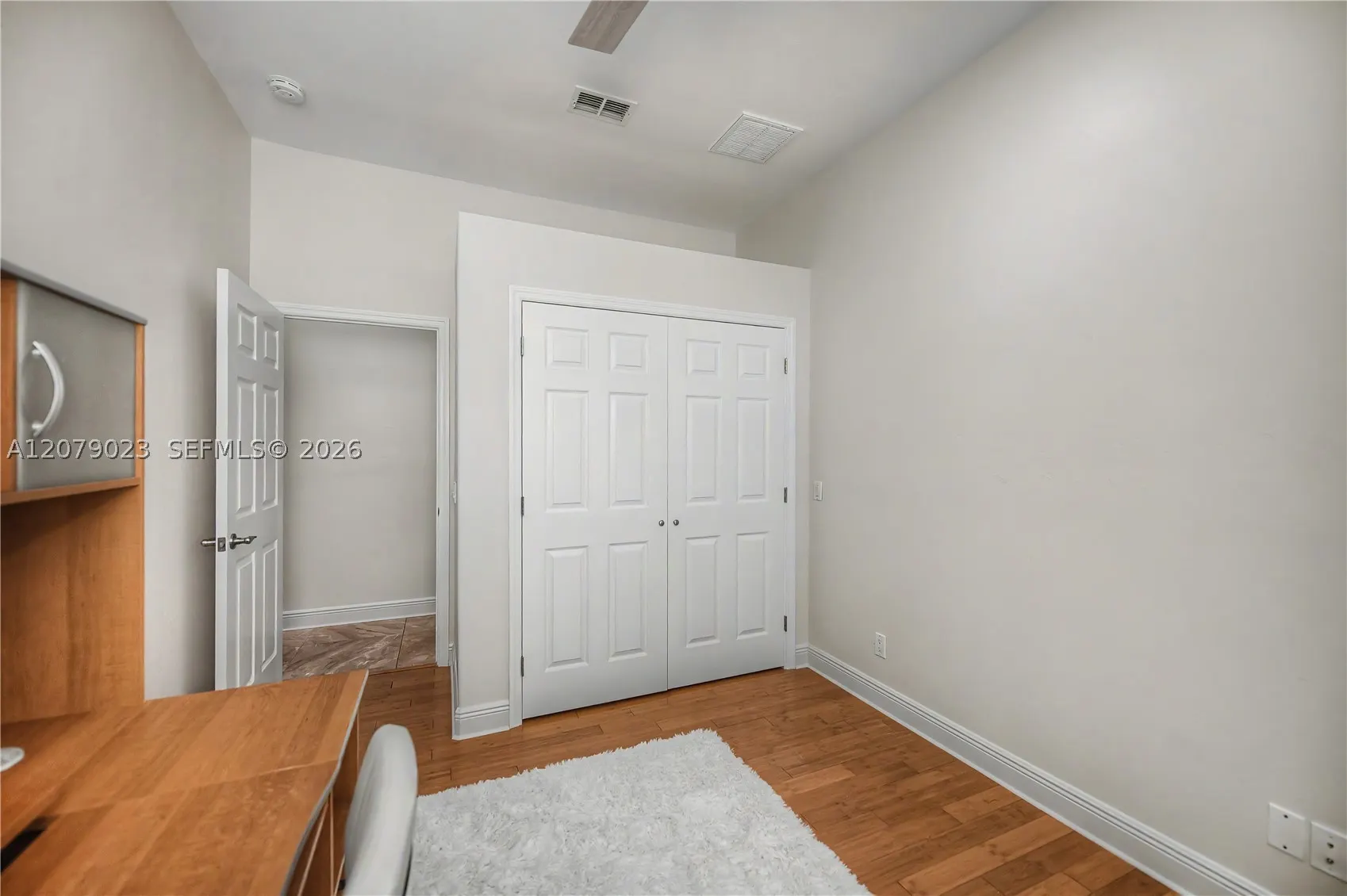 4033 Oak Haven Dr.