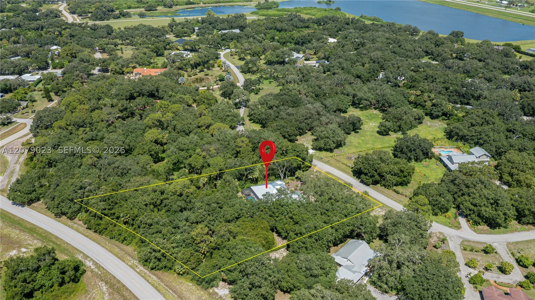 4033 Oak Haven Dr.