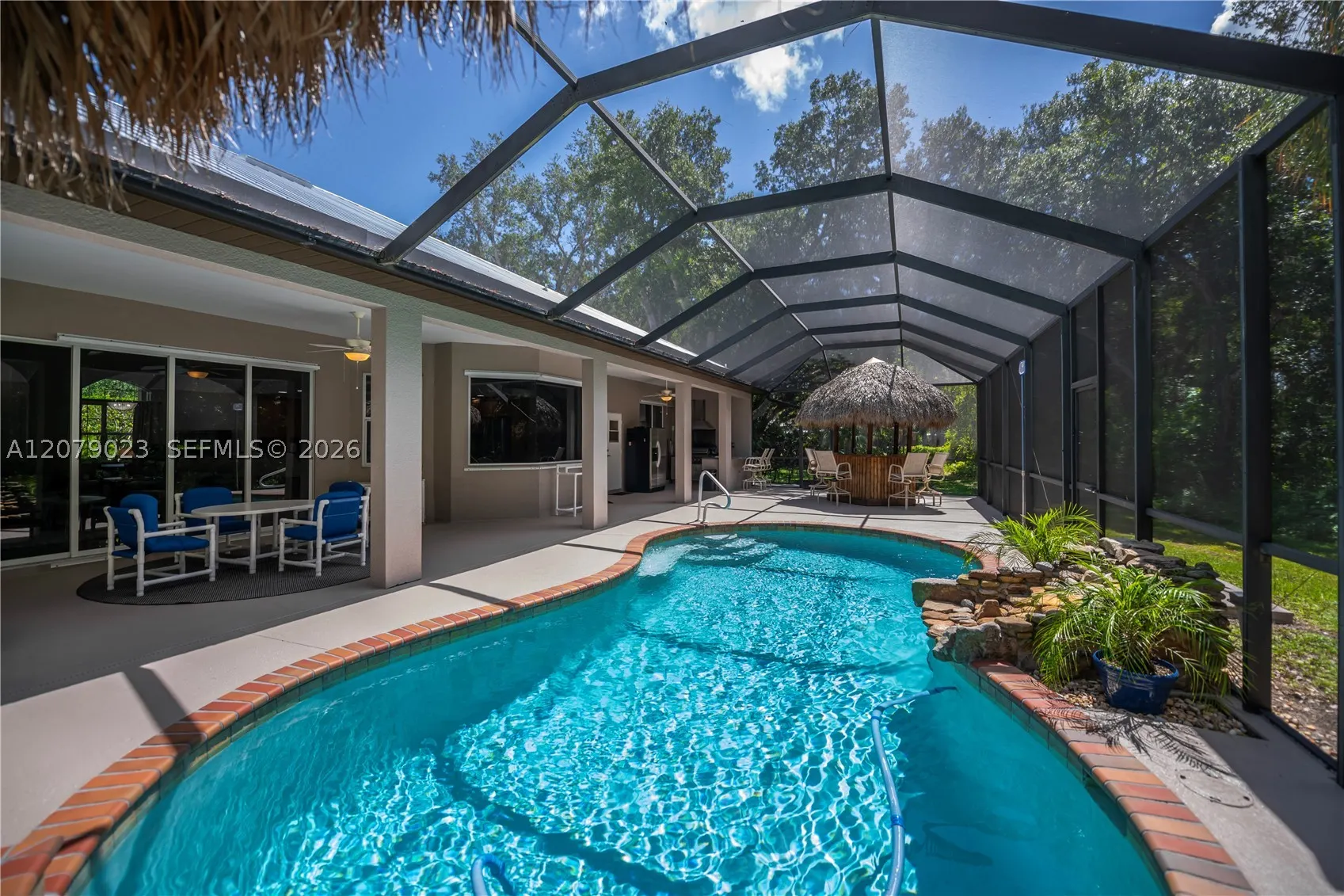 4033 Oak Haven Dr.