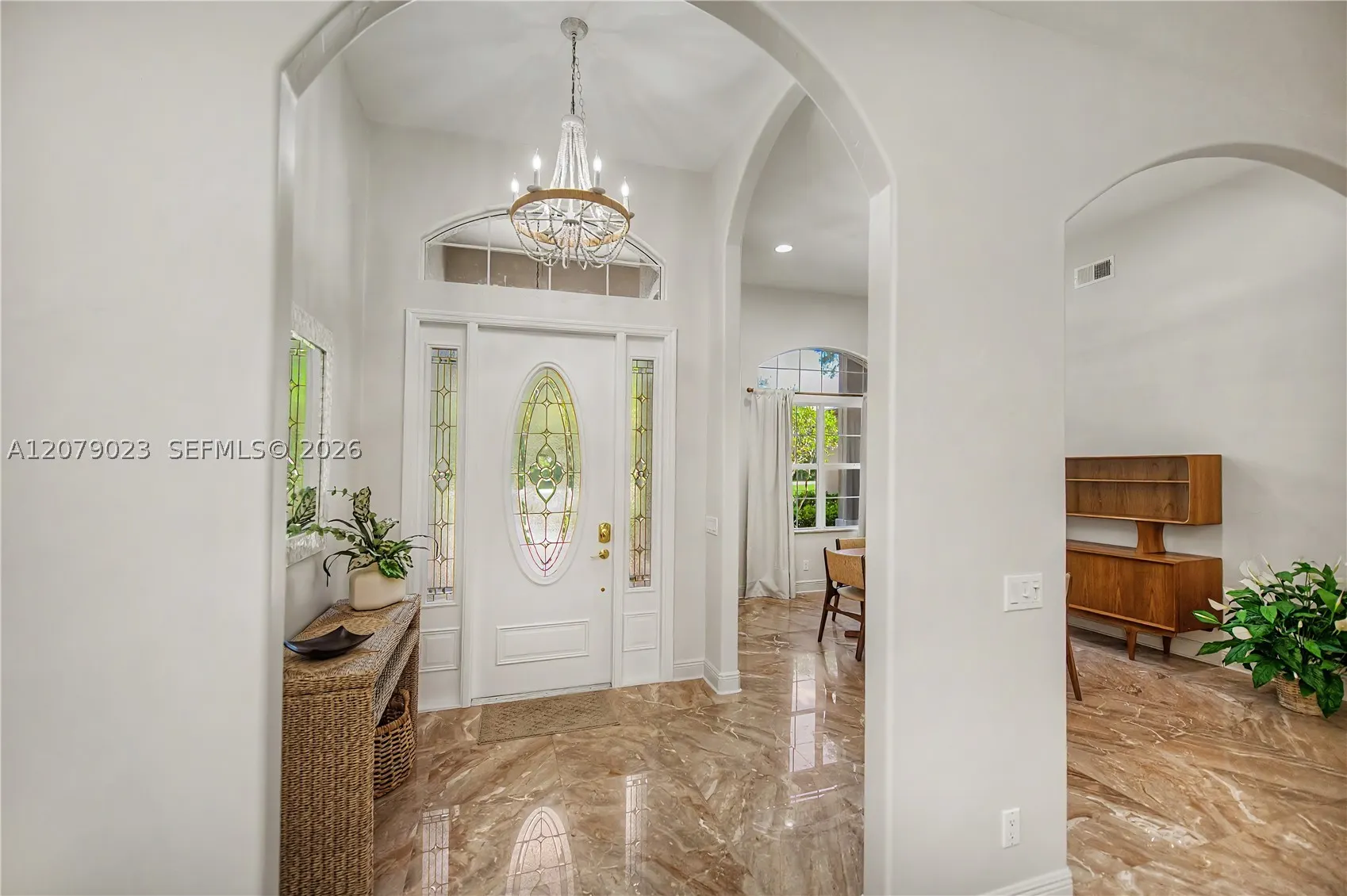 4033 Oak Haven Dr.