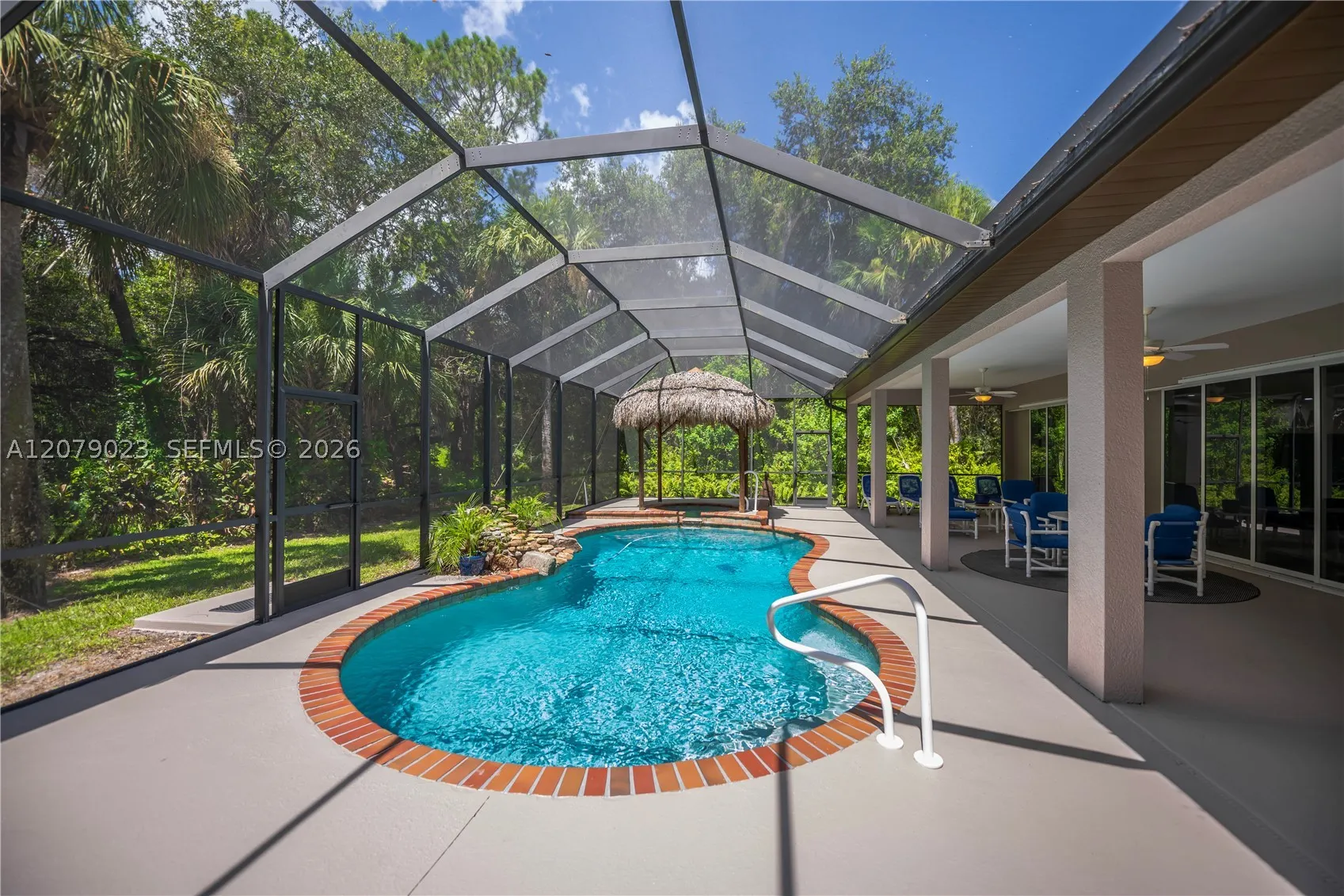 4033 Oak Haven Dr.