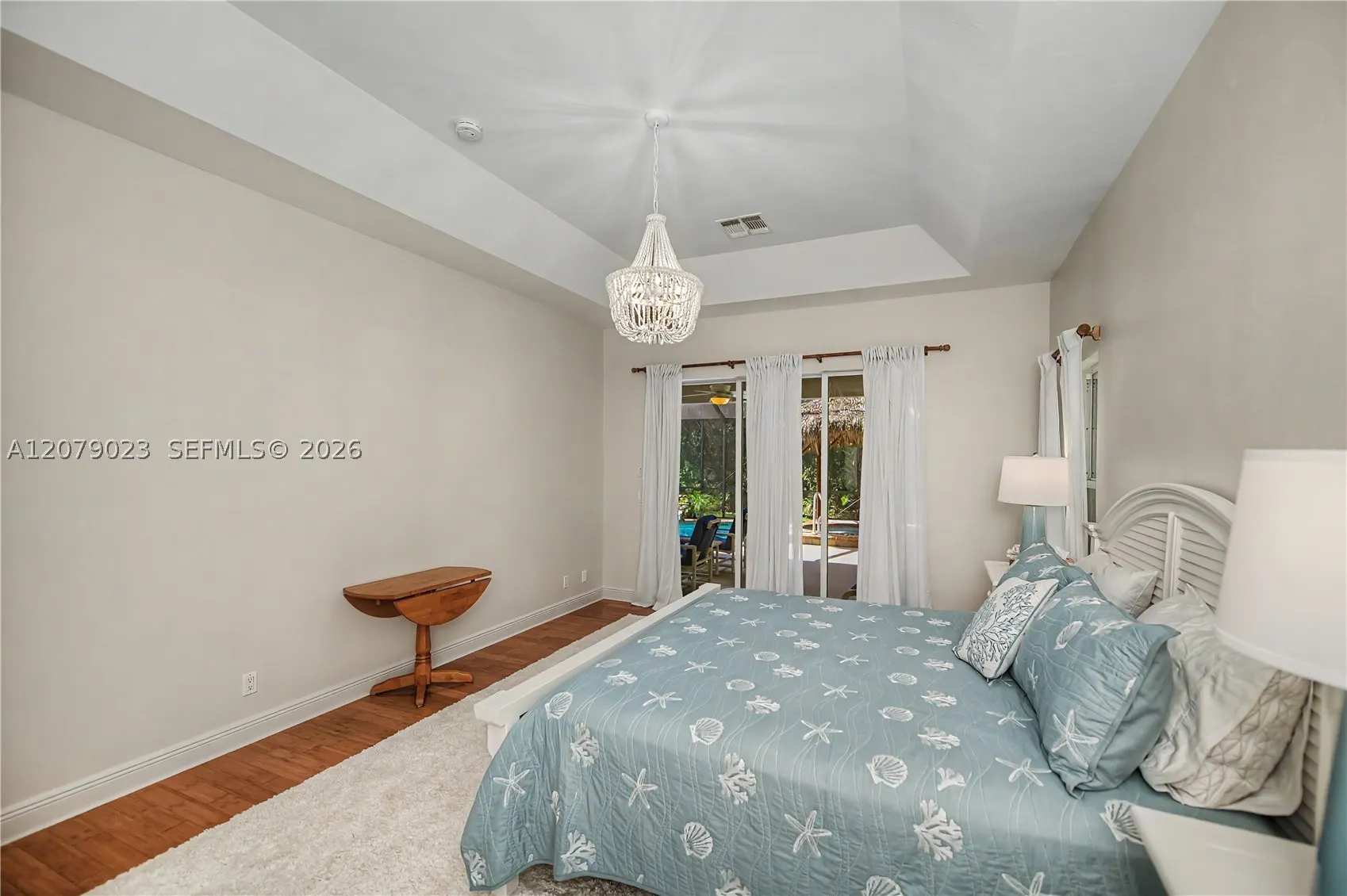 4033 Oak Haven Dr.