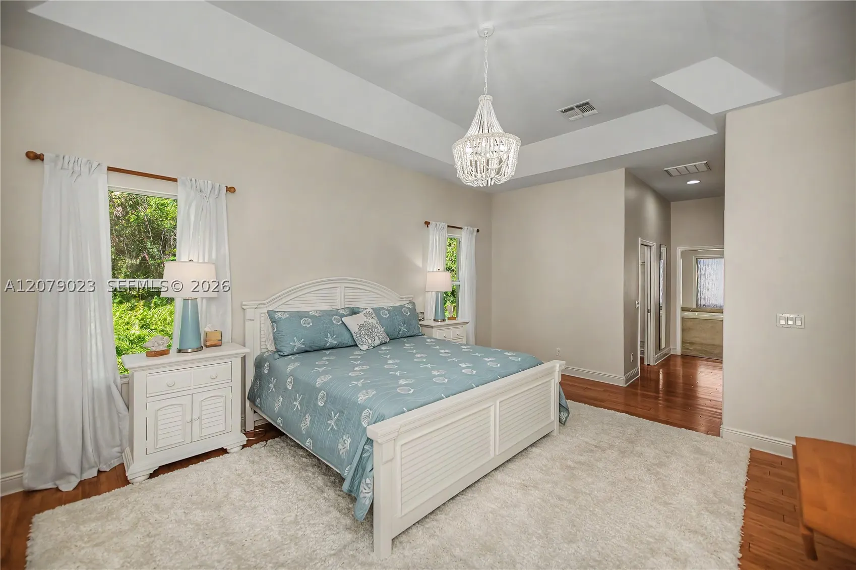4033 Oak Haven Dr.