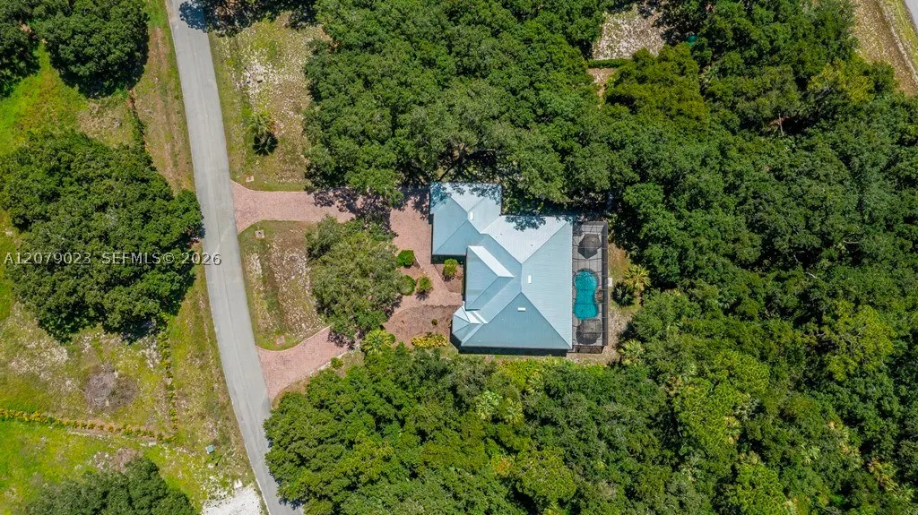 4033 Oak Haven Dr.