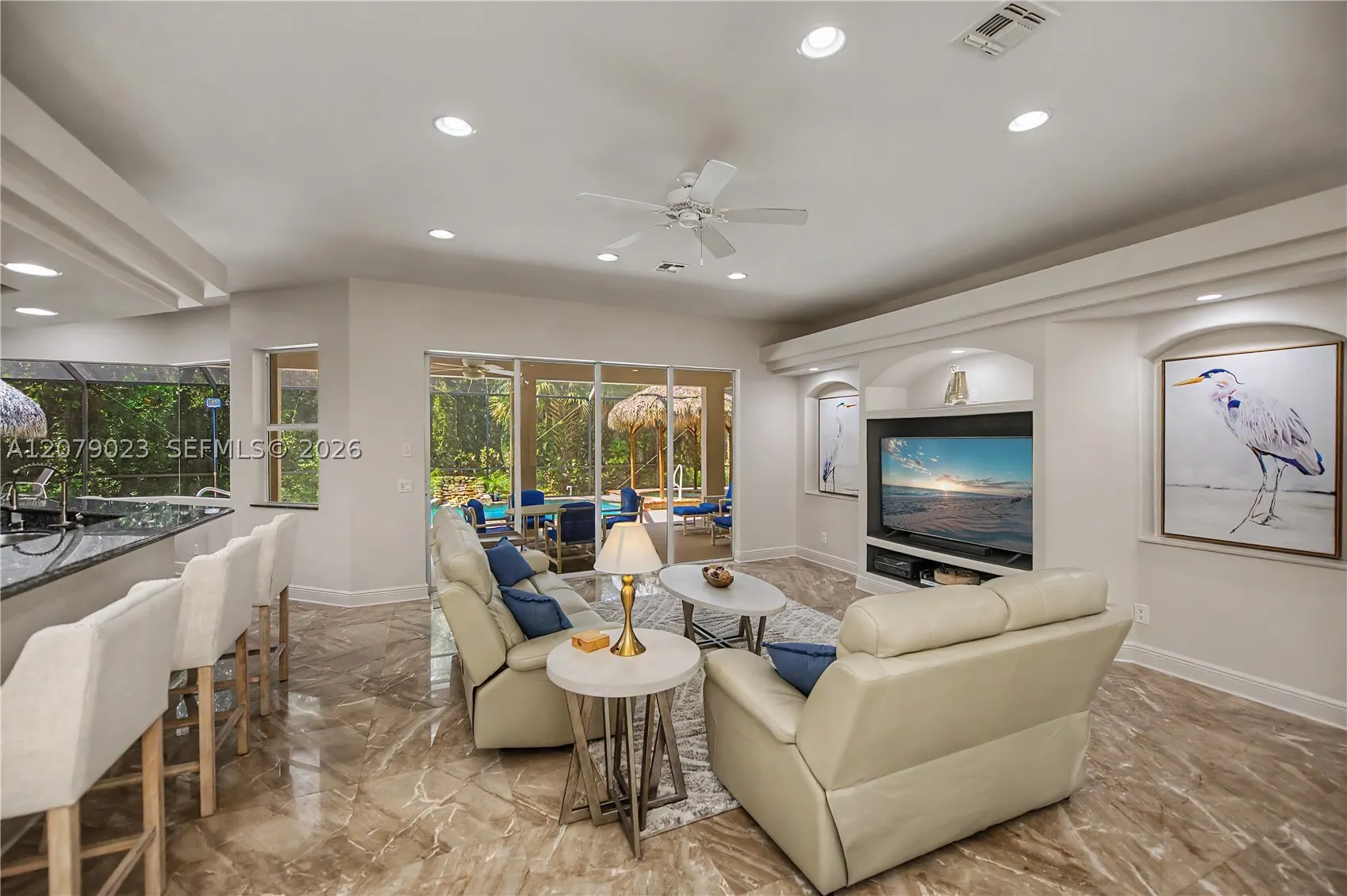 4033 Oak Haven Dr.