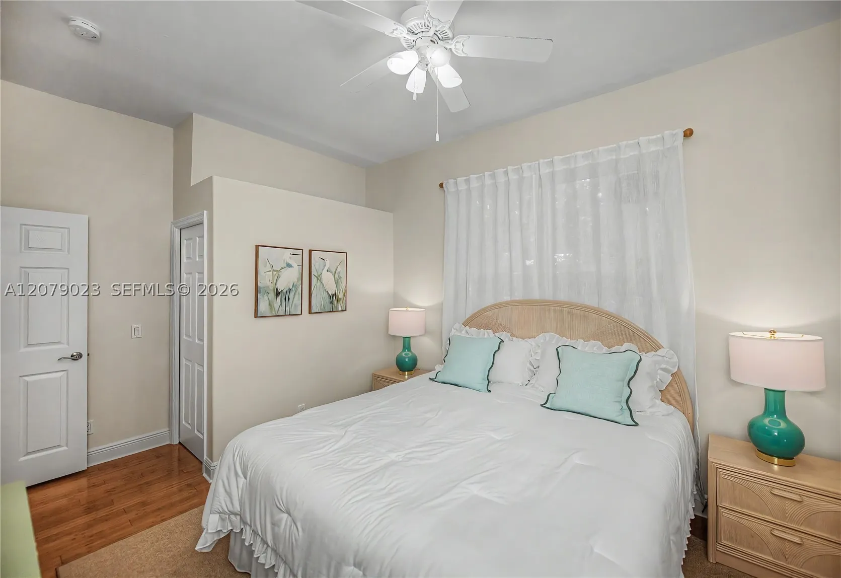 4033 Oak Haven Dr.