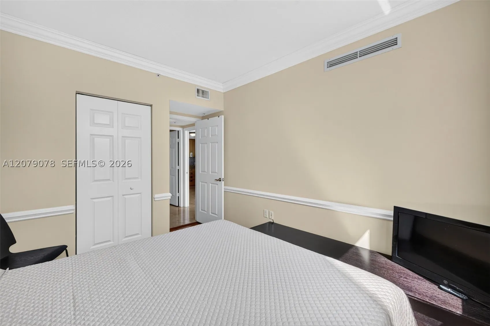 1755 E Hallandale Beach Blvd #305E