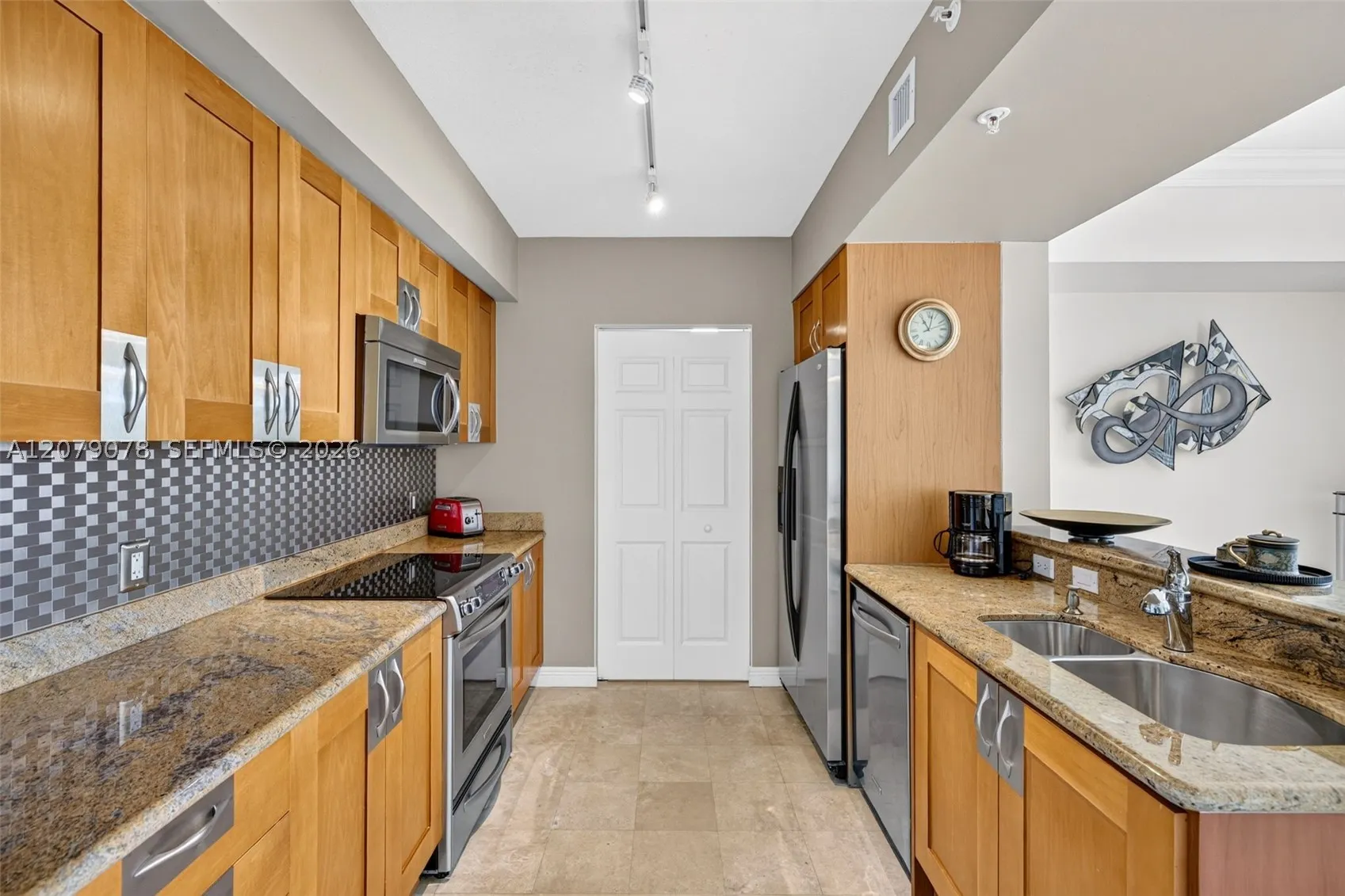 1755 E Hallandale Beach Blvd #305E