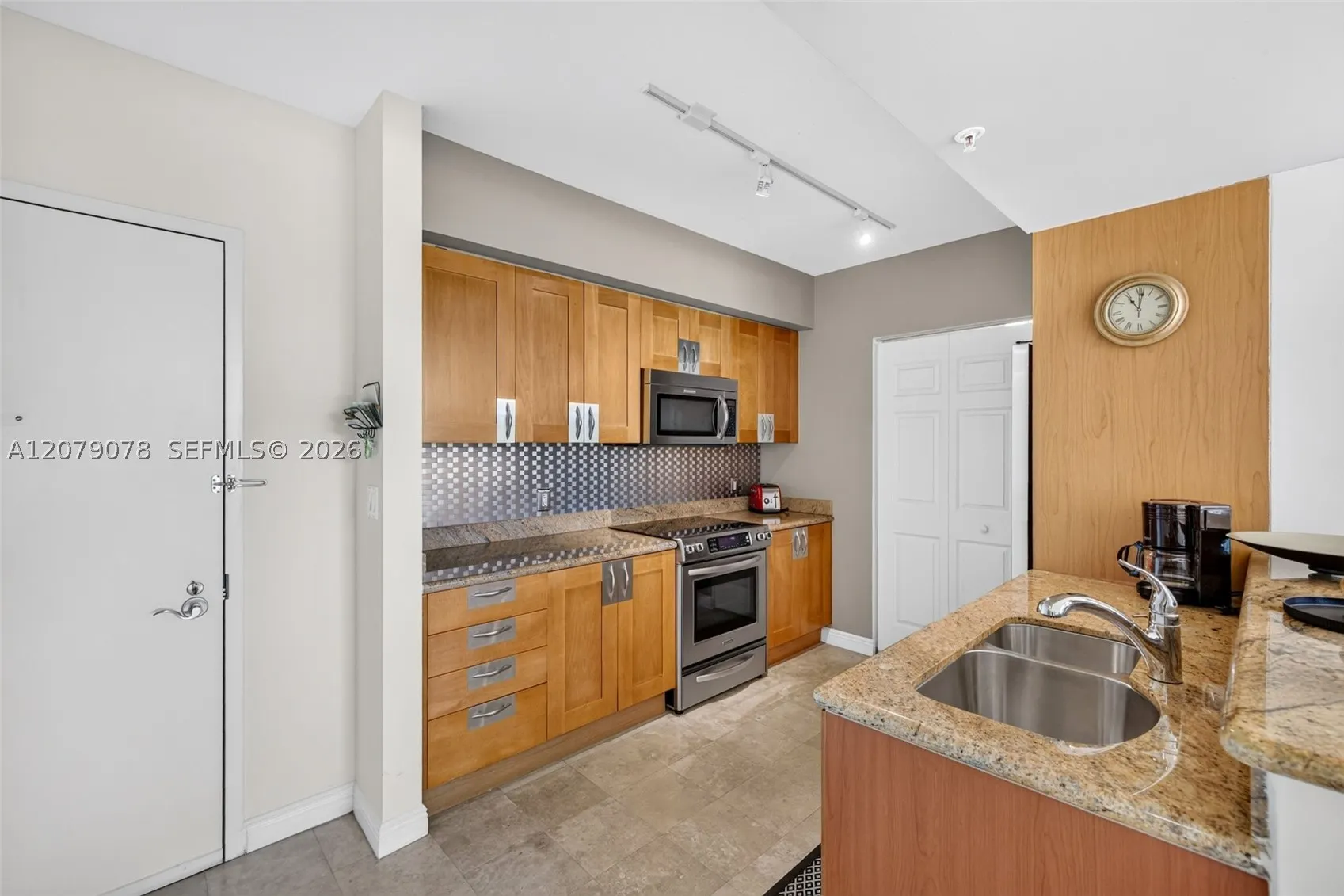 1755 E Hallandale Beach Blvd #305E