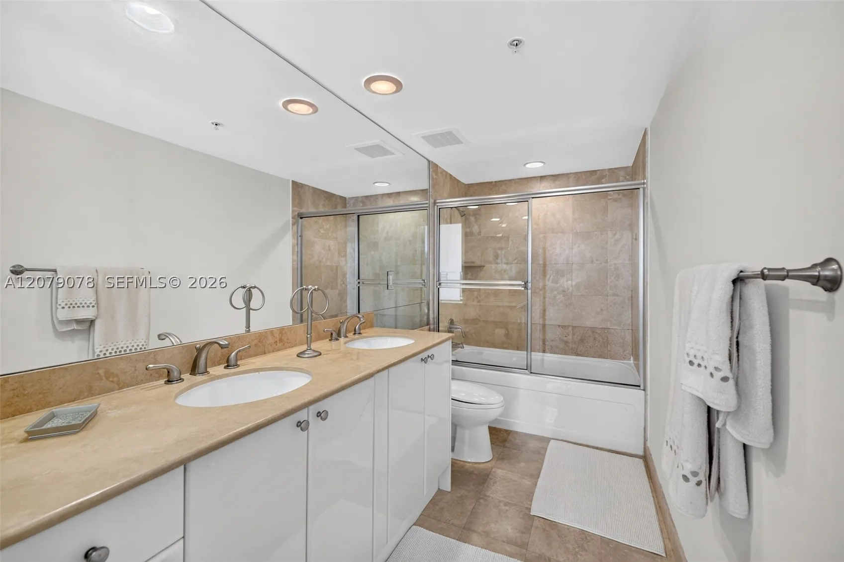 1755 E Hallandale Beach Blvd #305E