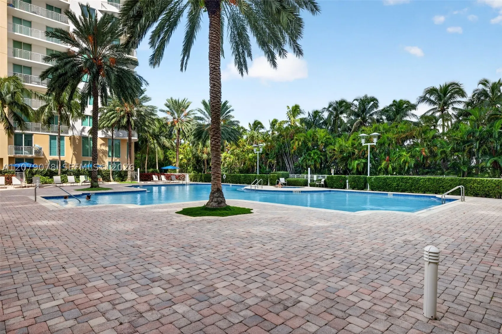 1755 E Hallandale Beach Blvd #305E