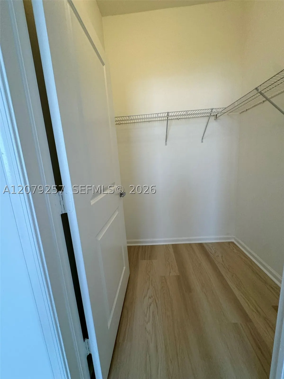 10 Aragon Ave #1008
