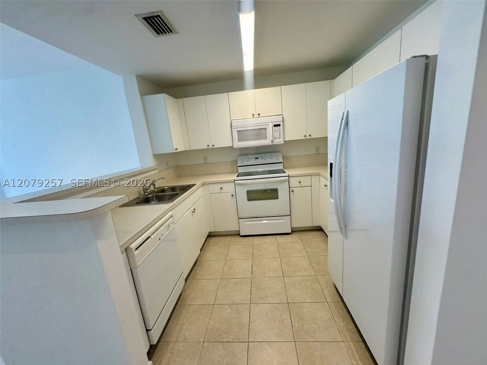 10 Aragon Ave #1008