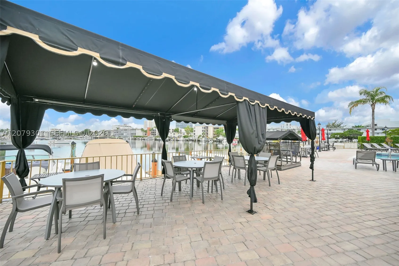 100 Golden Isles Dr #109
