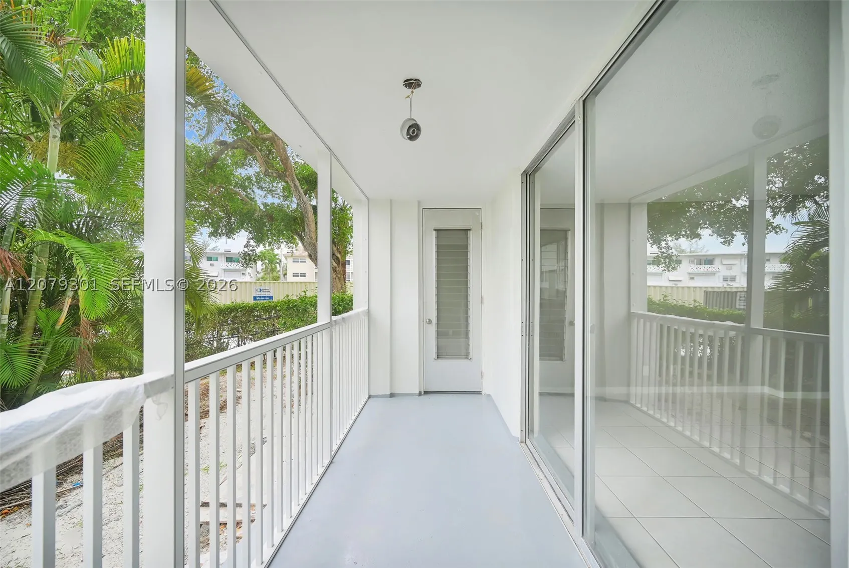 100 Golden Isles Dr #109