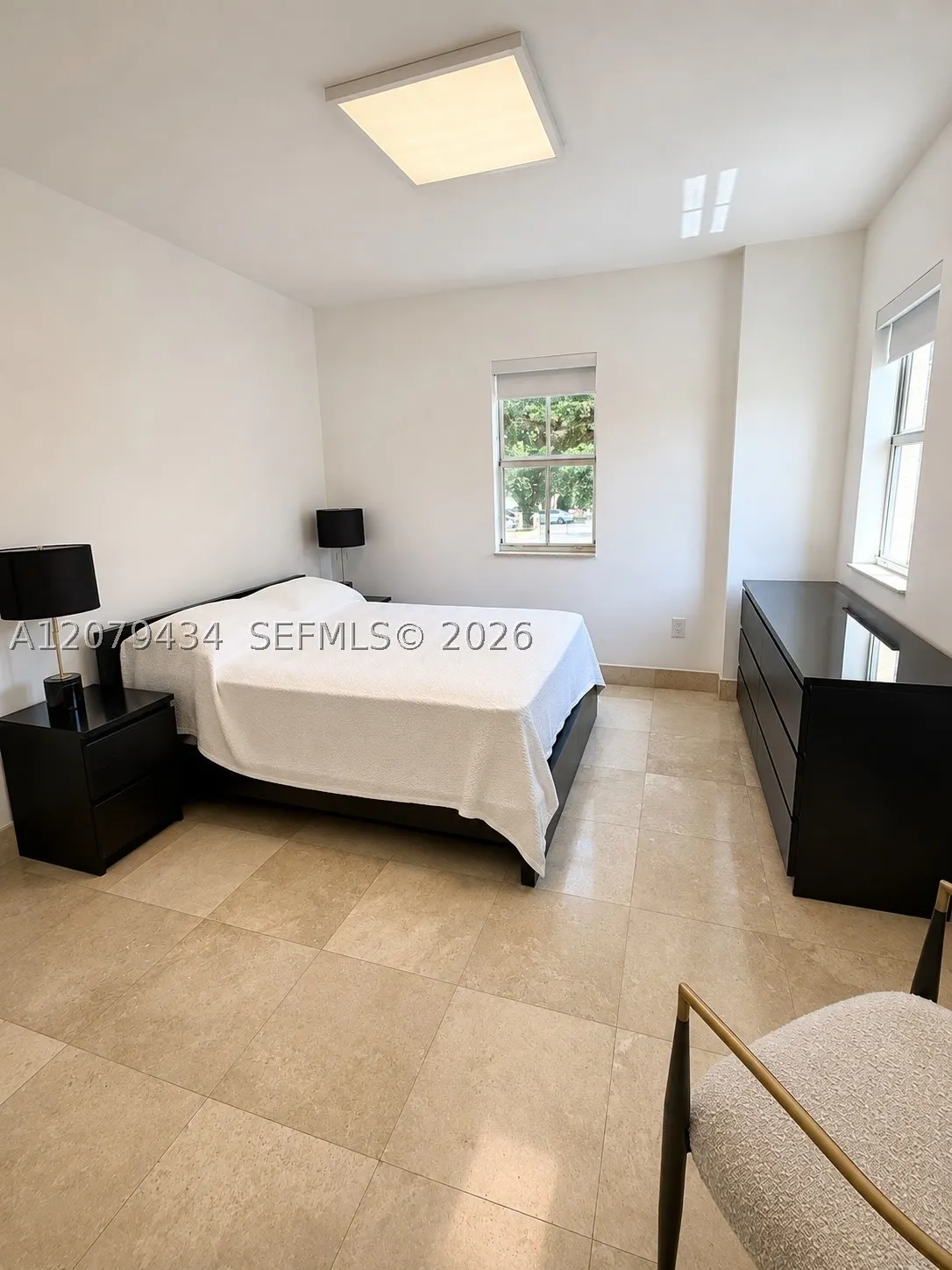 101 Sidonia Ave #205