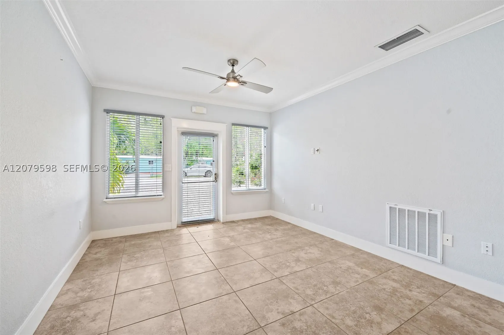 4 Transylvania Ave #B