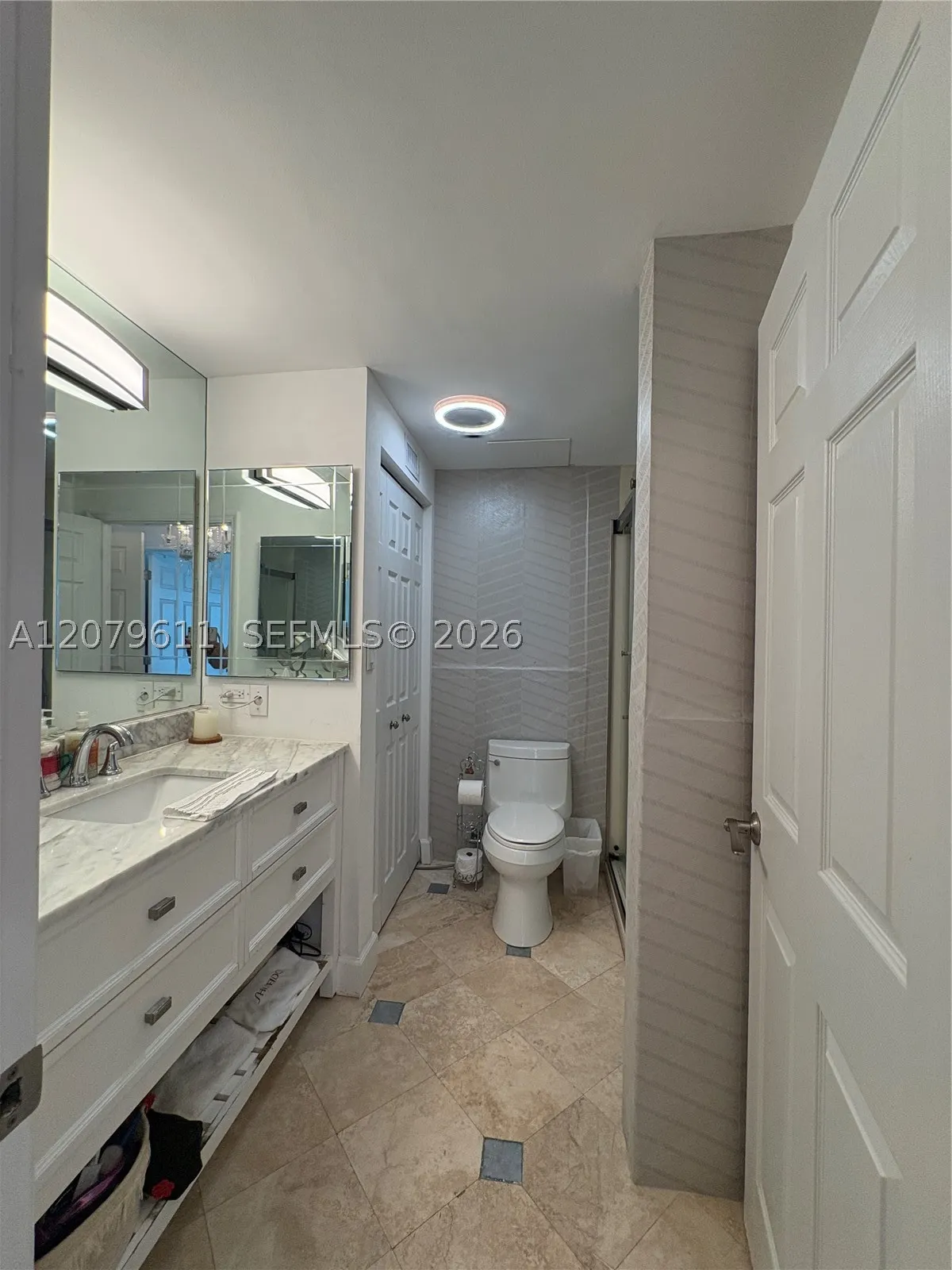 700 Biltmore Way #504