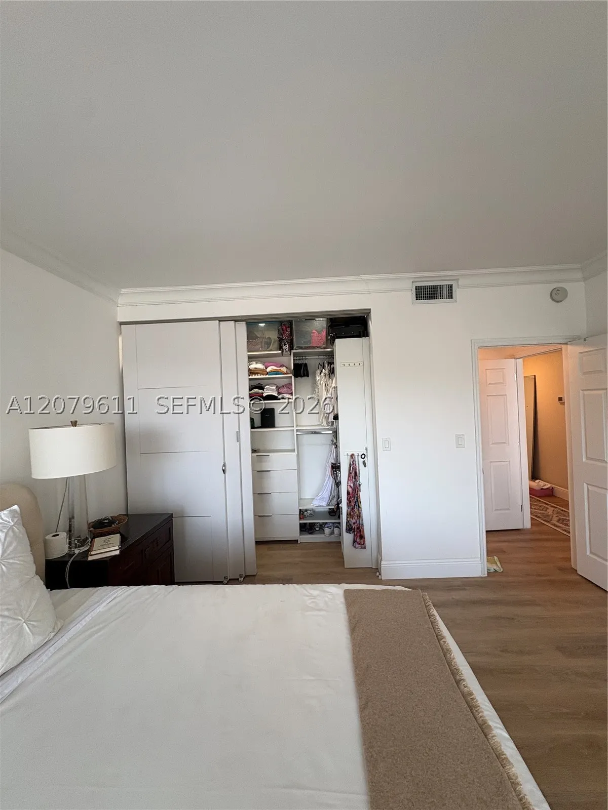 700 Biltmore Way #504