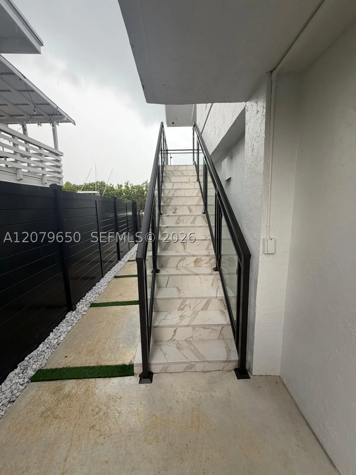 71 Coral Dr