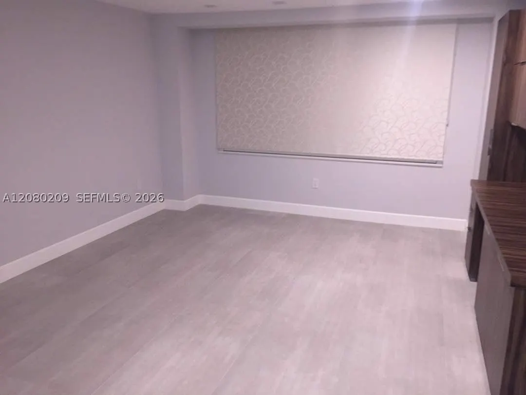 9801 Collins Ave #12Q