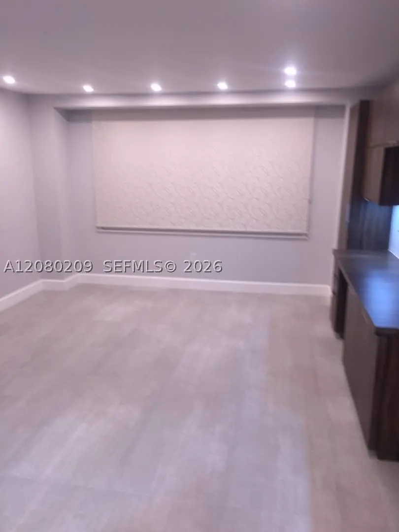 9801 Collins Ave #12Q