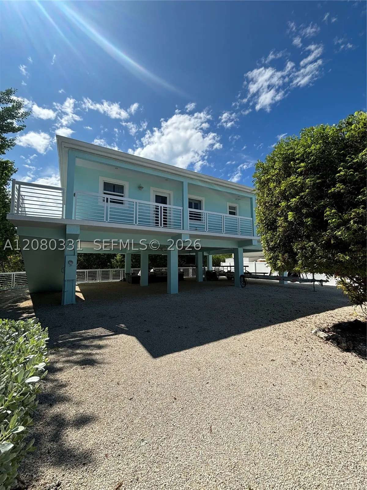 102 Venetian Dr