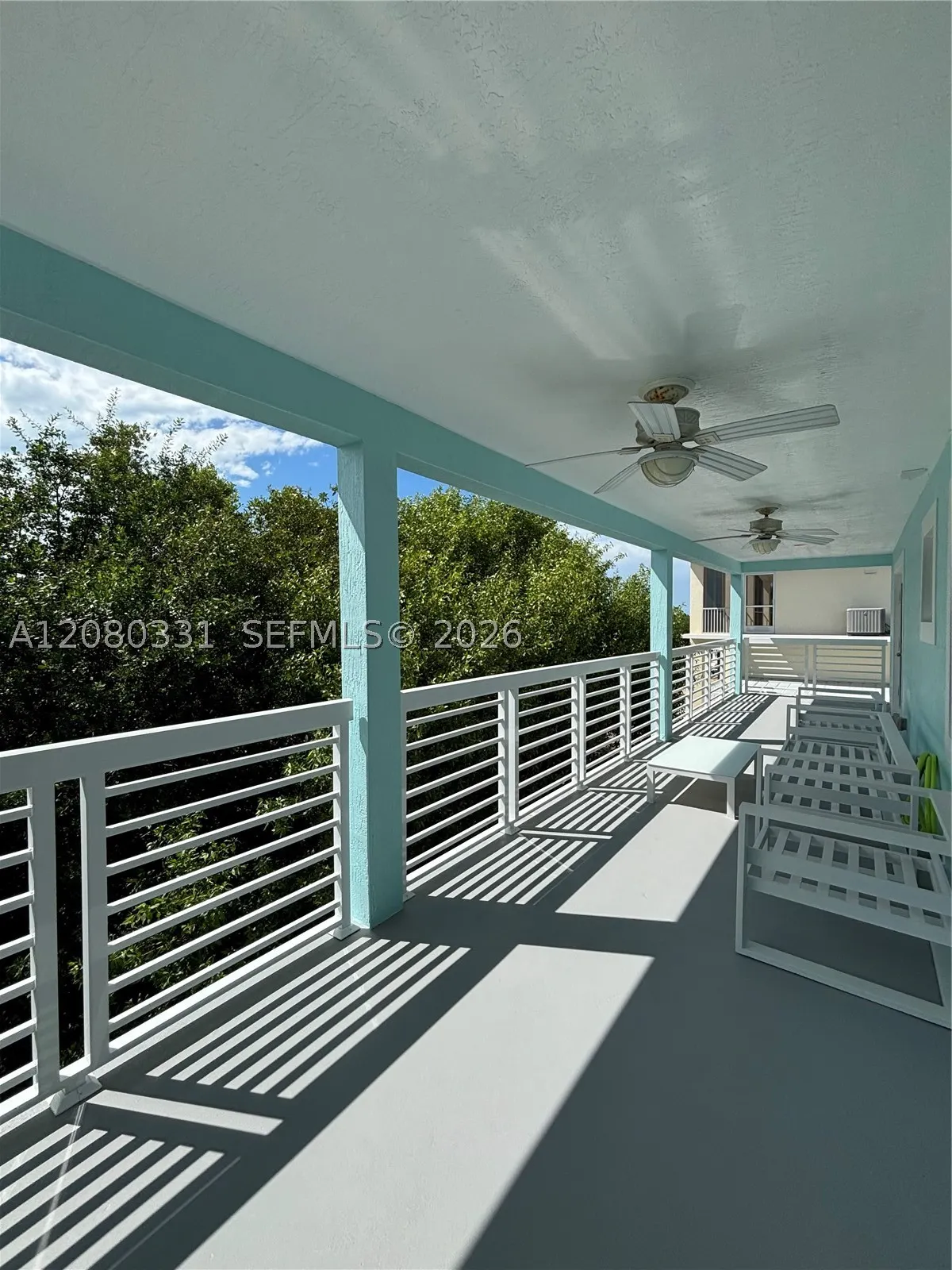 102 Venetian Dr