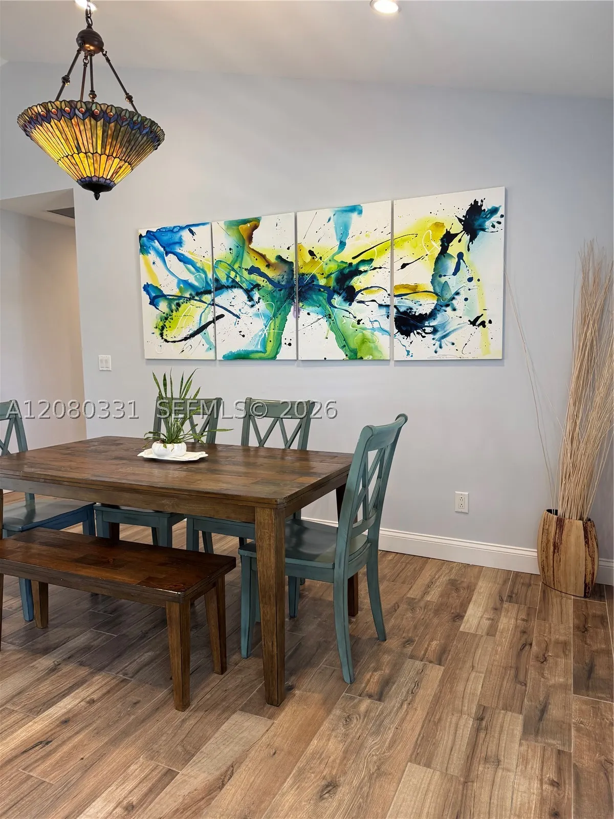102 Venetian Dr