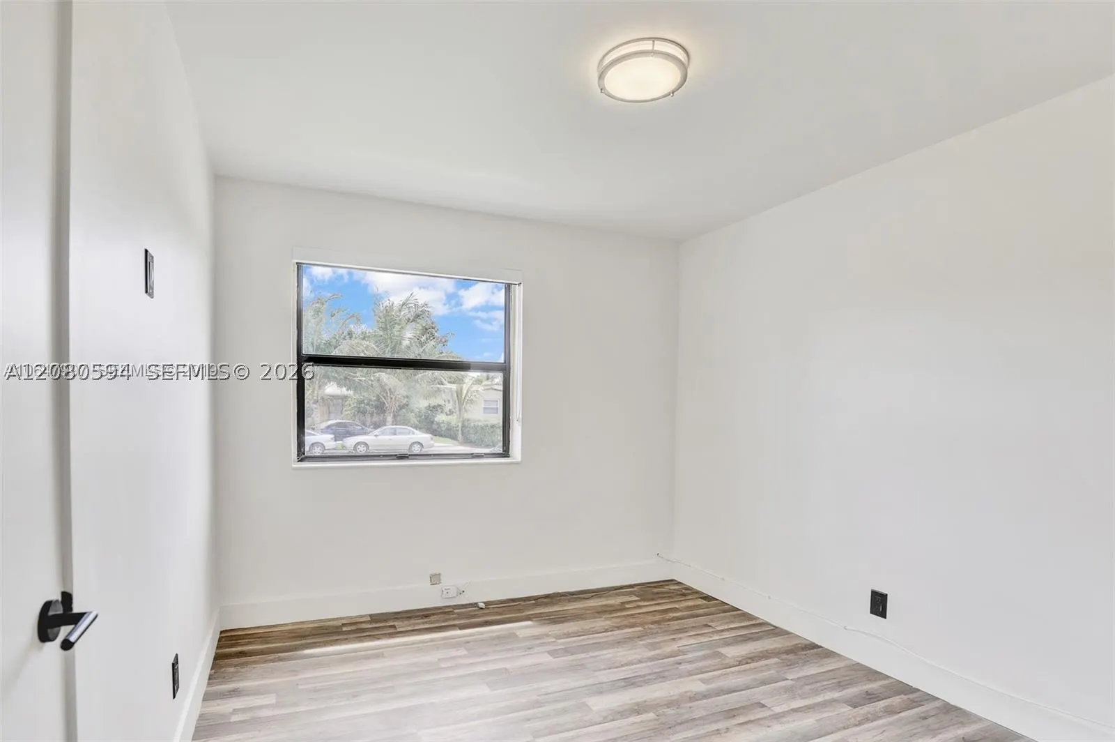941 NE 155th Ter